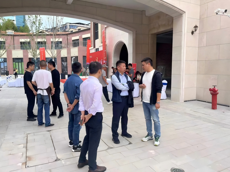 市國控集團黨委書記、董事長張志堅帶隊開展國慶安全檢查